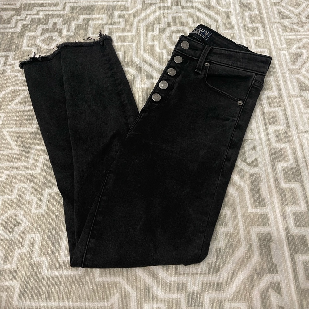 Abercrombie &Fitch high rise super skinny ankle black jeans size 25